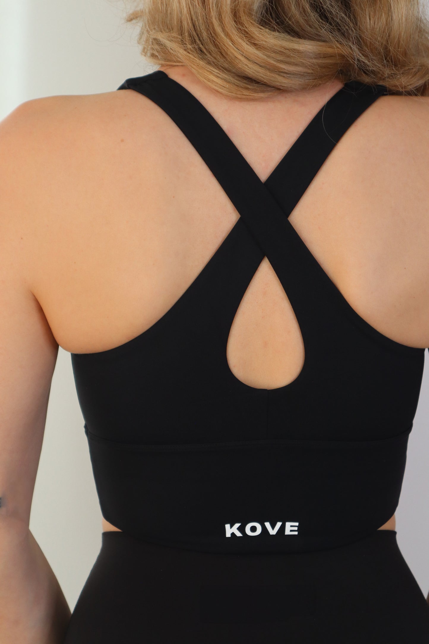 Full Coverage Cross Back Bra