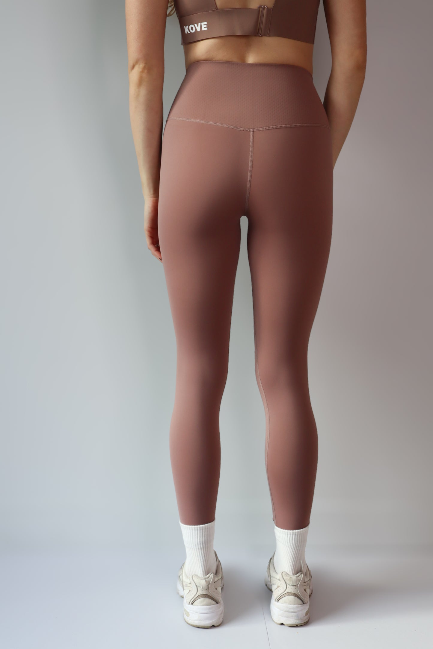 Define Leggings